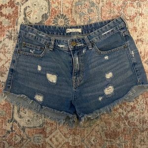Free People denim frayed shorts. Size 28. CUTE!
